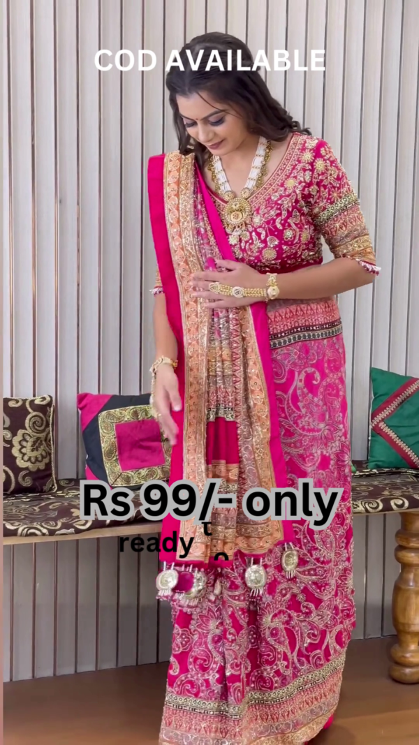 5046-2.png Majestic Fuchsia Silk Saree with Traditional Zari Borders